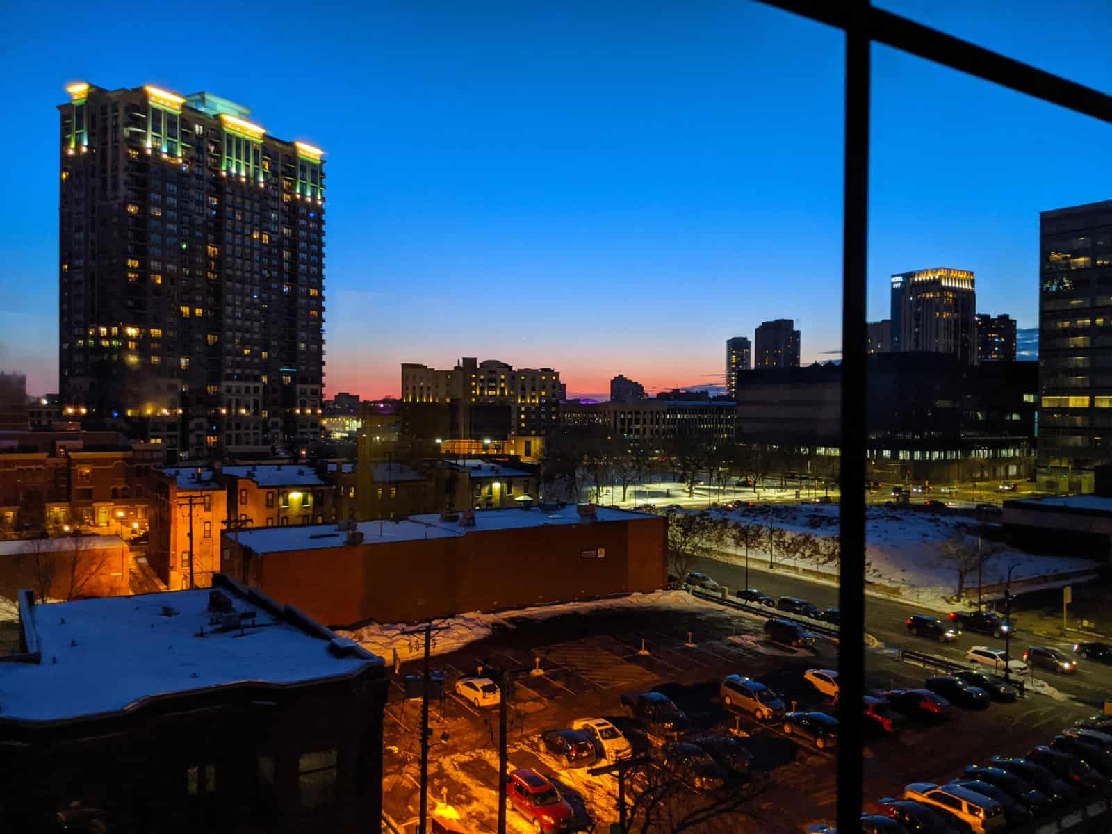 ElliotParkHotelBlueHrSunsetView scaled